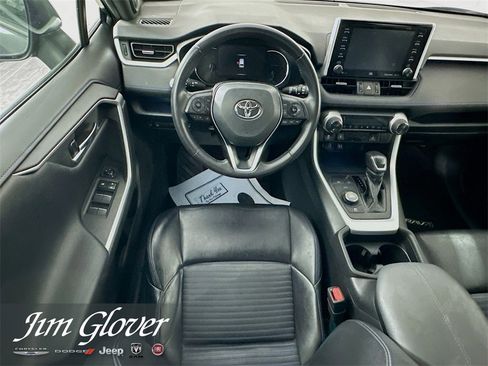 Used 2019 Toyota RAV4 XSE image 18