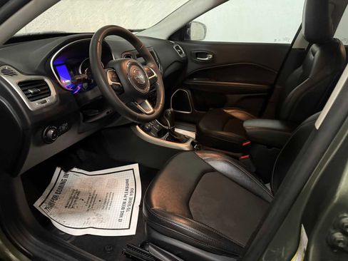 Certified 2021 Jeep Compass Latitude image 19