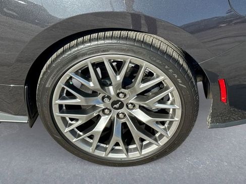 Used 2024 Ford Mustang GT Premium image 22