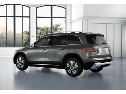 New 2026 Mercedes-Benz GLB 250 image 29