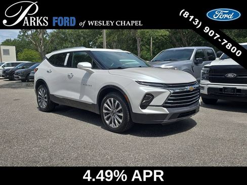 Used 2024 Chevrolet Blazer Premier w/ Enhanced Convenience Package FWD image 1