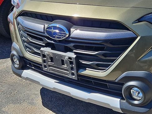 Used 2024 Subaru Outback Touring w/ Popular Package #2 image 4