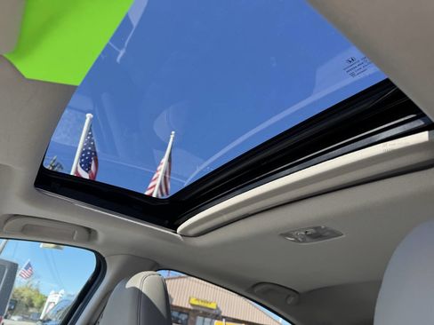 Used 2016 Honda HR-V EX-L image 17