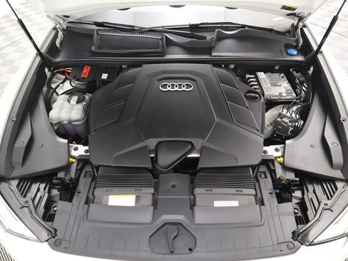 Used 2022 Audi Q8 Premium Plus image 30