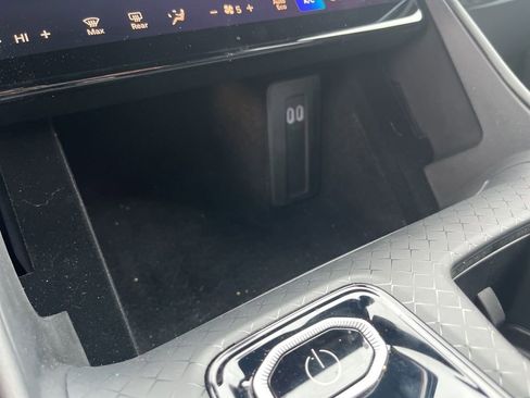 Used 2025 Jeep Wagoneer S Limited image 19