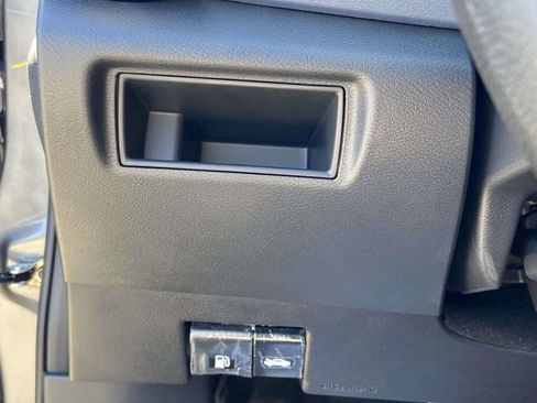 New 2025 Nissan Versa SV w/ Trunk Package image 17