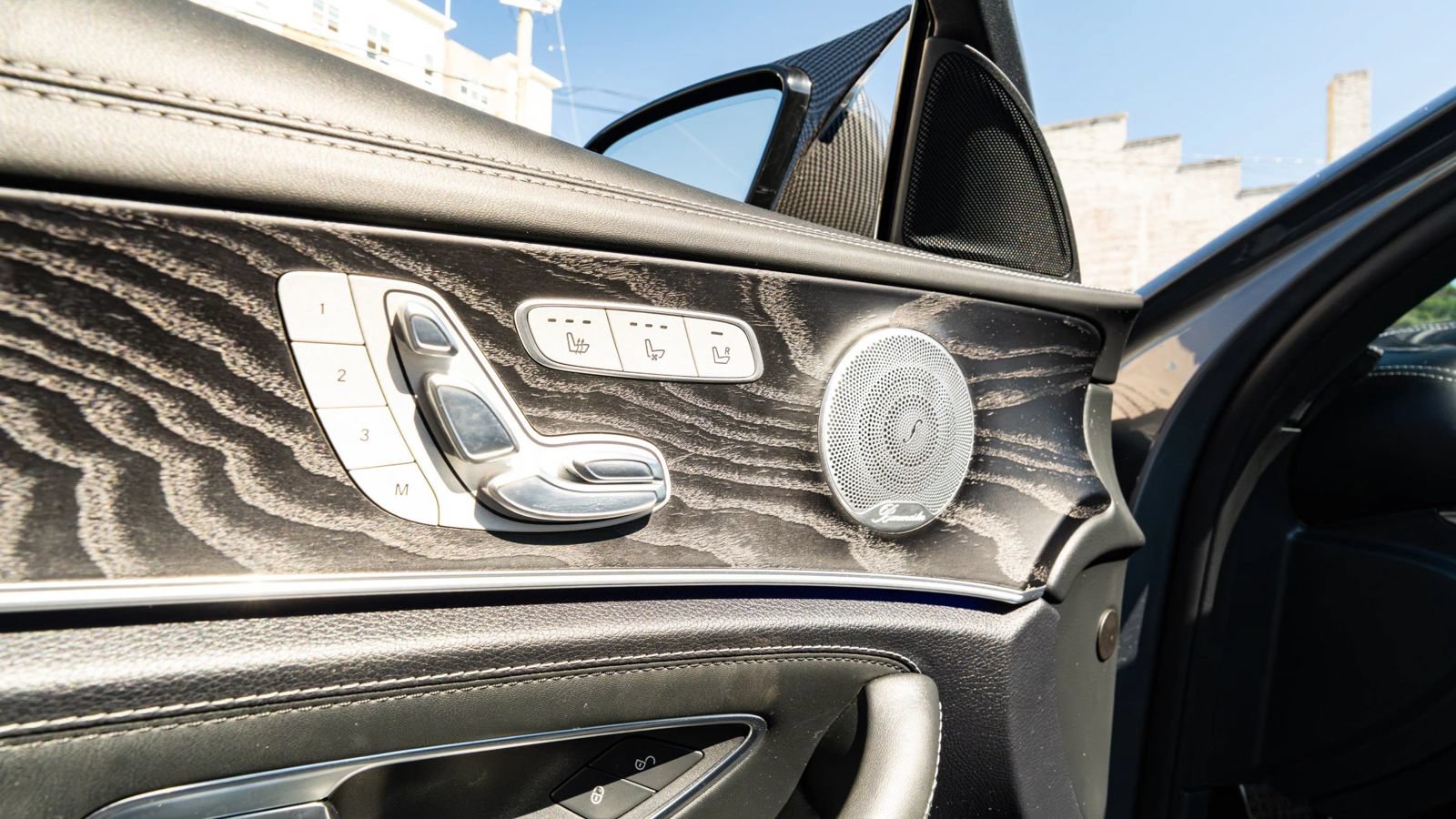 Used 2018 Mercedes-Benz E 63 AMG S image 36