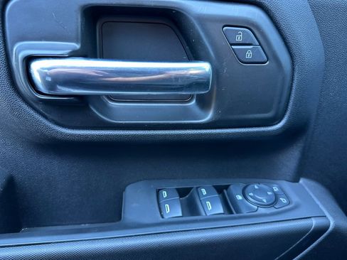 Used 2024 GMC Sierra 2500 Pro image 10