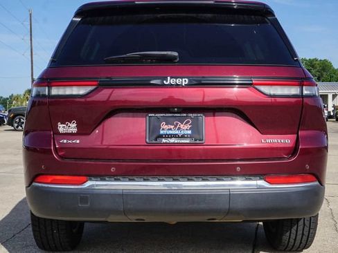 Used 2023 Jeep Grand Cherokee Limited AWD/4WD image 6