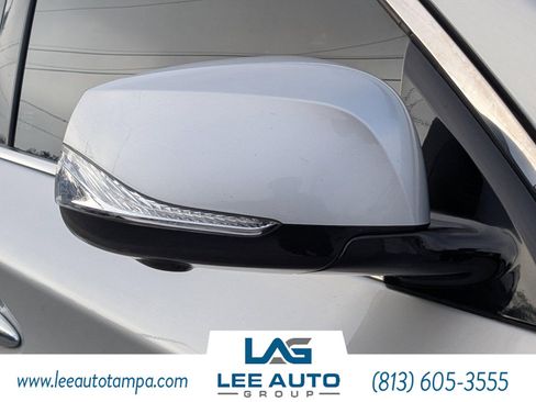 Used 2019 INFINITI QX60 Luxe w/ Essential Package image 11