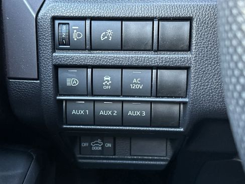 Used 2024 Toyota Tacoma TRD Sport w/ TRD Sport Upgrade Package image 29