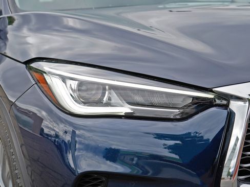 Used 2023 INFINITI QX50 Luxe AWD/4WD image 2