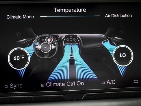 Used 2019 Aston Martin DB11 Volante image 34