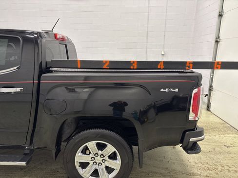 Used 2018 GMC Canyon SLT w/ Driver Alert Package image 10
