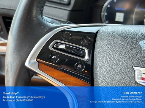 Used 2017 Cadillac Escalade Luxury AWD/4WD image 37