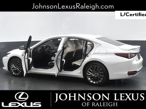 Certified 2025 Lexus ES 300h w/ Technology Package FWD image 36