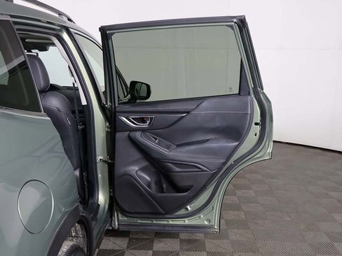 Used 2021 Subaru Forester Touring image 26