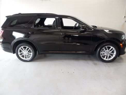 Used 2024 Dodge Durango GT AWD/4WD image 2