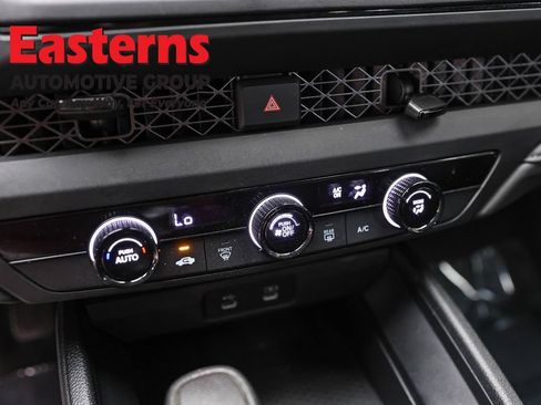 Used 2025 Honda Accord LX image 19