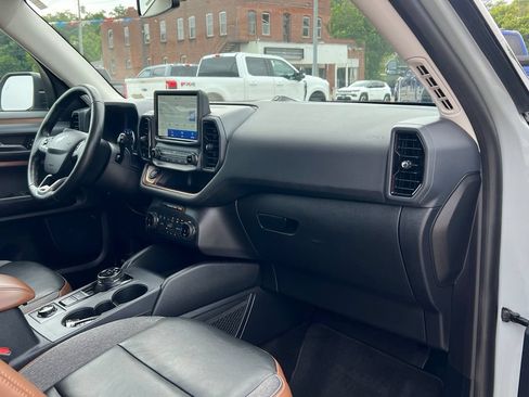 Used 2022 Ford Bronco Sport Outer Banks w/ Tech Package AWD/4WD image 22