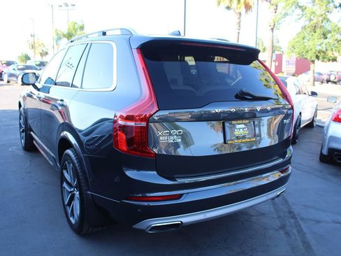 Used 2017 Volvo XC90 T6 Momentum w/ Vision Package image 5