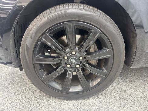 Used 2022 Land Rover Range Rover Sport HSE Silver Edition image 24