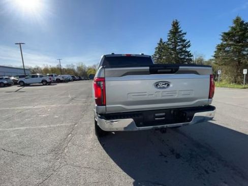Used 2024 Ford F150 XLT AWD/4WD image 8