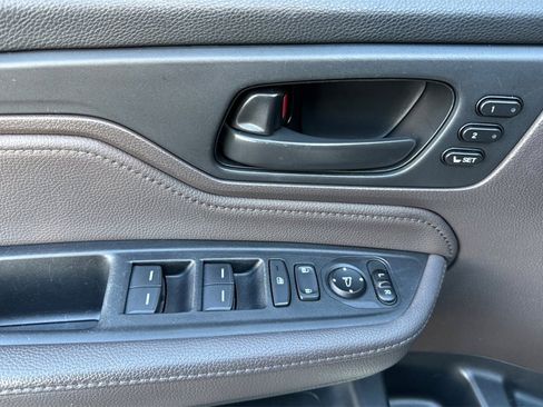 Certified 2019 Honda Odyssey Touring image 15