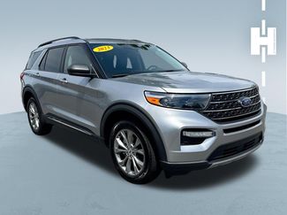 Used 2023 Ford Explorer XLT w/ Equipment Group 202A AWD/4WD video 1