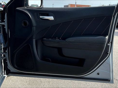 Used 2021 Dodge Charger SXT w/ Blacktop Package RWD image 19