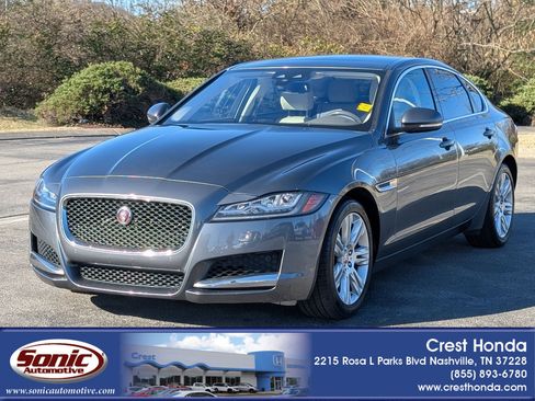 Used 2017 Jaguar XF Premium image 1