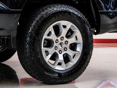 Used 2022 Ford F150 XL image 47