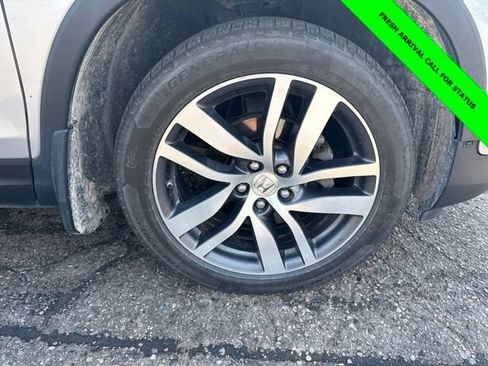Used 2017 Honda Pilot Touring image 15