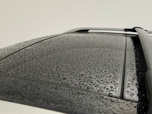 Used 2016 Ford Escape Titanium image 10