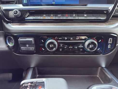 Used 2025 Chevrolet Silverado 1500 RST w/ Redline Edition image 35