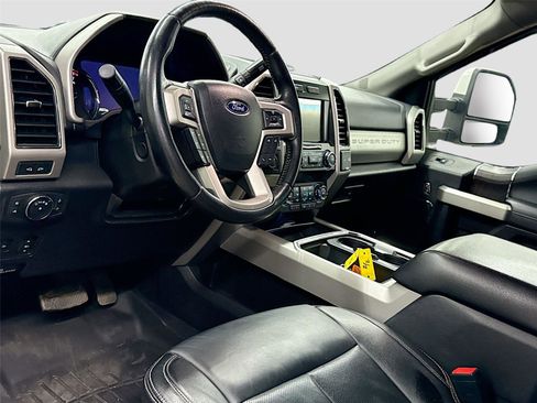 Used 2021 Ford F250 Lariat w/ Lariat Ultimate Package image 7
