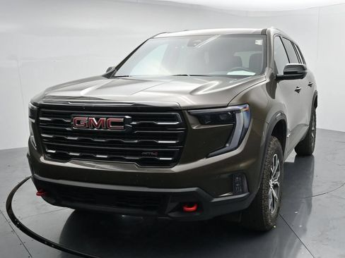 Used 2025 GMC Acadia AT4 AWD/4WD image 3