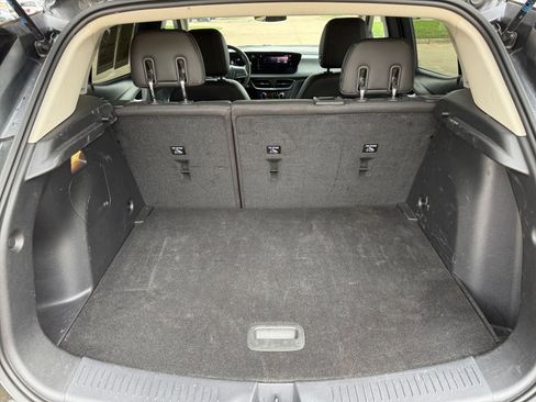 Used 2025 Buick Encore GX Preferred AWD/4WD image 31