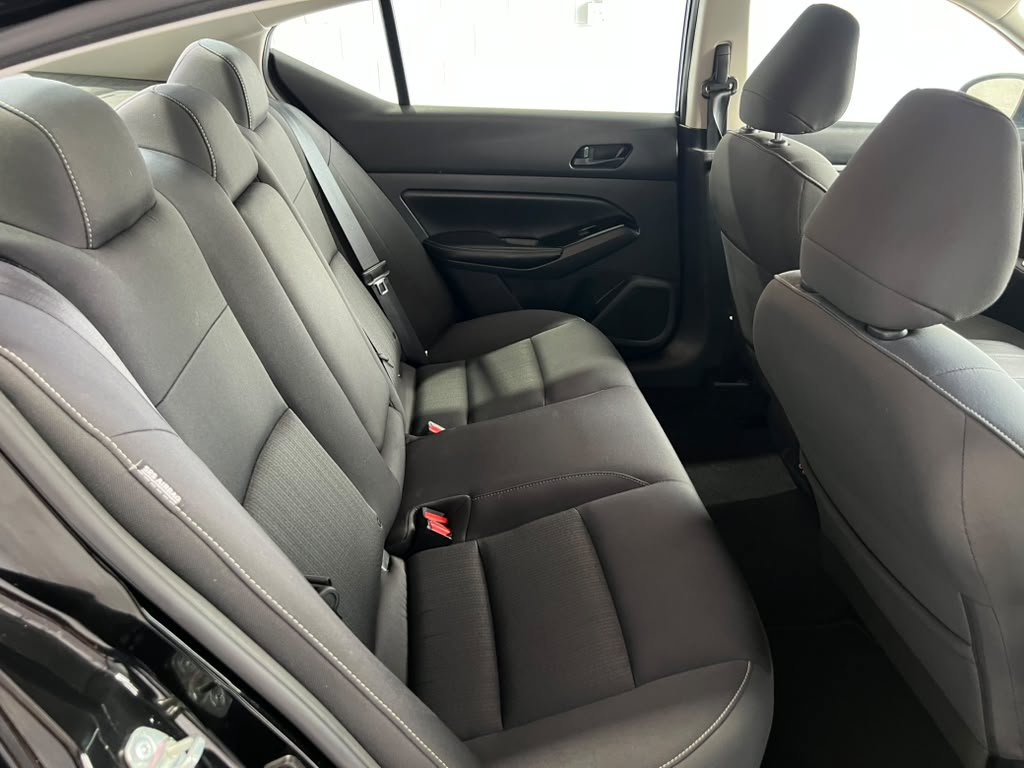 Used 2023 Nissan Altima 2.5 SV FWD image 22