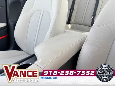 Used 2025 Hyundai Sonata SEL FWD image 32