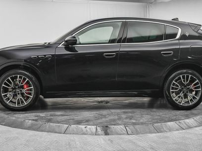 New 2025 Maserati Grecale GT