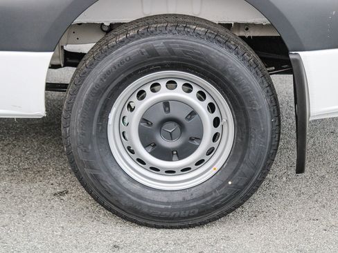 New 2026 Mercedes-Benz Sprinter 2500 image 10