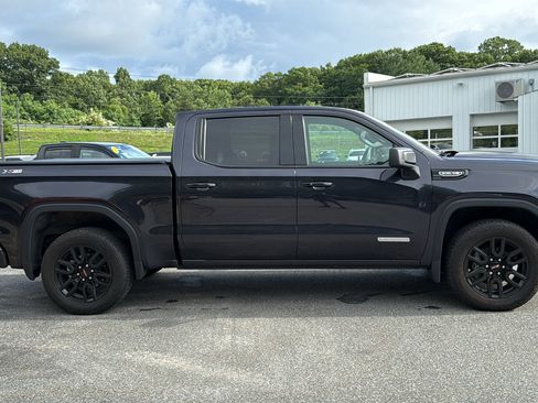 Used 2024 GMC Sierra 1500 Elevation AWD/4WD image 5