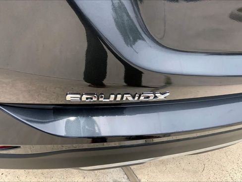 Used 2023 Chevrolet Equinox LT FWD image 10