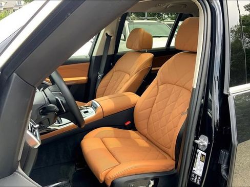 Used 2025 BMW X7 xDrive40i w/ Executive Package AWD/4WD image 6