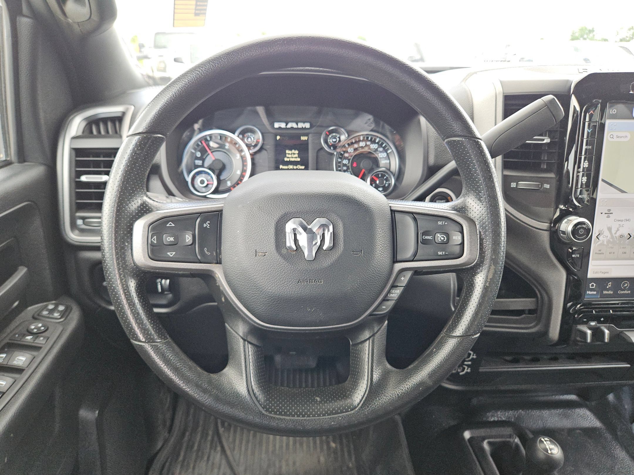 Used 2024 RAM 3500 Tradesman w/ Towing Technology Group AWD/4WD image 20