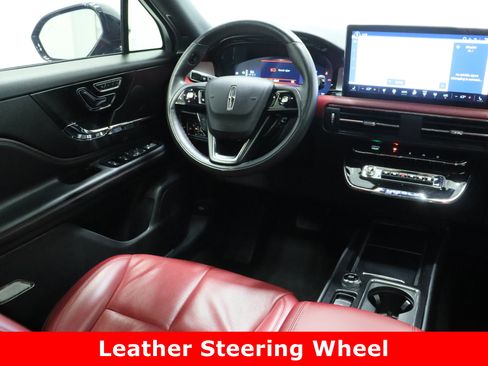 Used 2024 Lincoln Corsair Reserve w/ Equipment Group 201A image 34