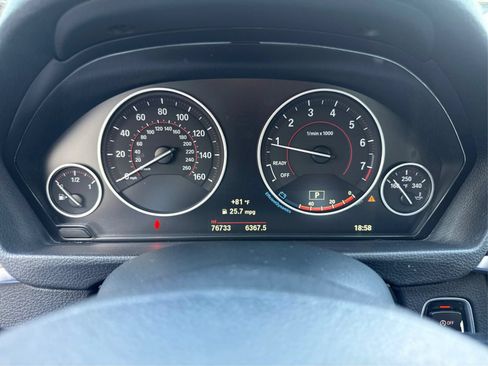 Used 2017 BMW 330i Sedan RWD image 16