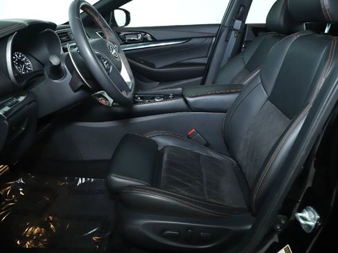 Certified 2023 Nissan Maxima SR w/ Sport Mat Group image 19