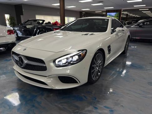 Used 2017 Mercedes-Benz SL 450 image 27